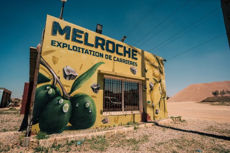 Melroche : l’art urbain au service du paysage industriel